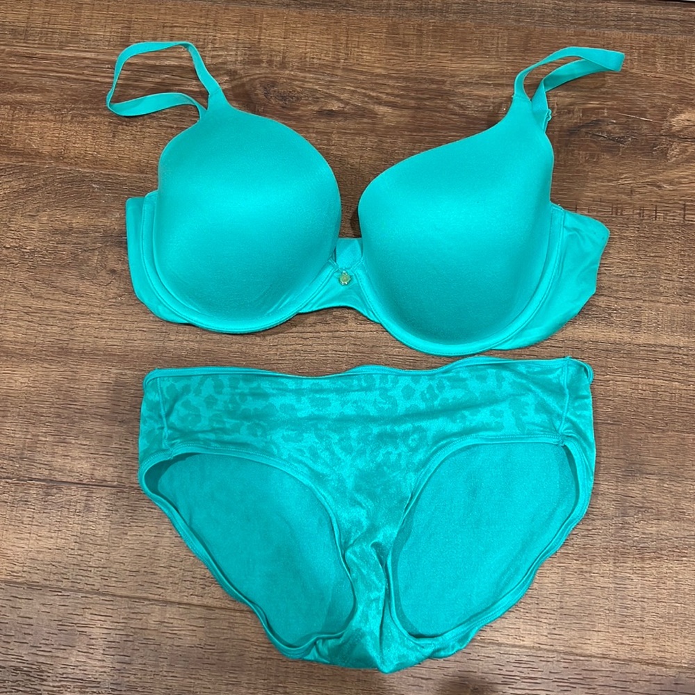 Victoria’s Secret Demi bra